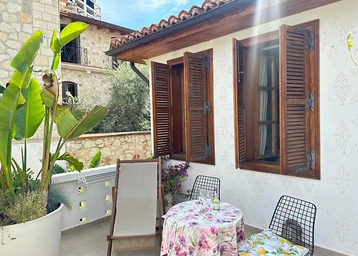 Casa Palma Suites