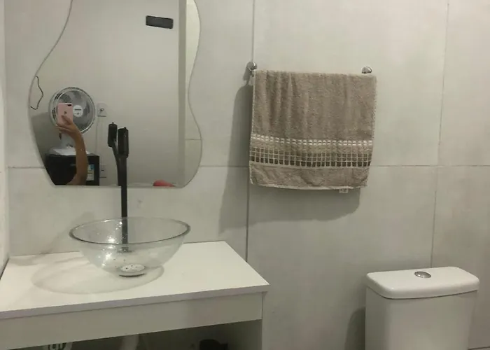 Pousada Da Nenem - Quarto Tangerina