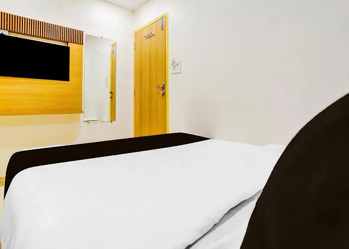 Hotel O Mount Residency
