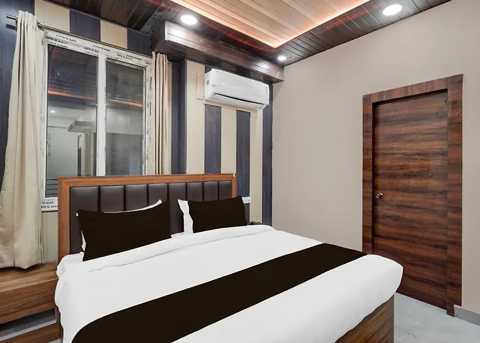 Hotel O The Gomti Glitz