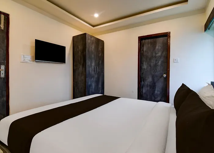 Hotel O Blue Stone Residency