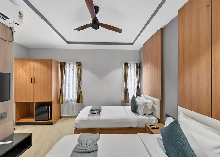 23 Urban Square
