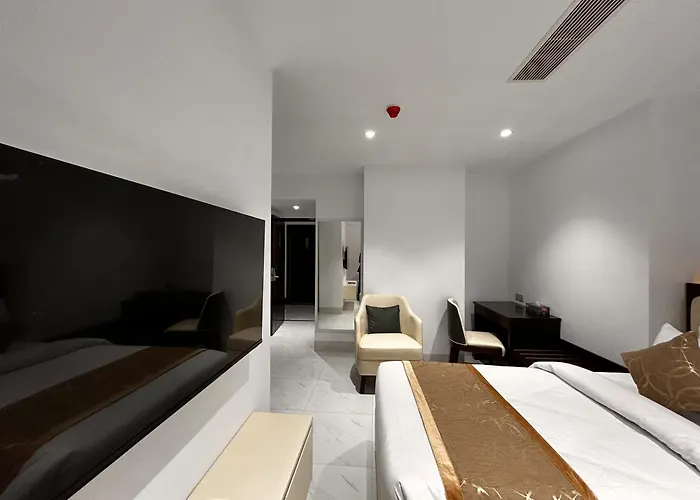 Royal Mark Hotel