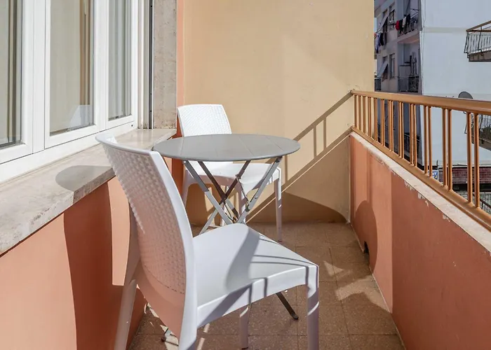 Hotel Posta - Comfortable Stay In Ventimiglia