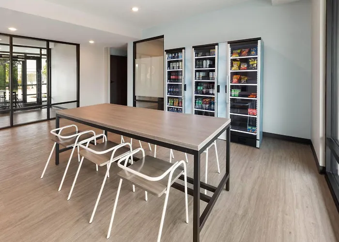 Echo Suites Extended Stay By Wyndham Houston Pasadena Fwy Pl