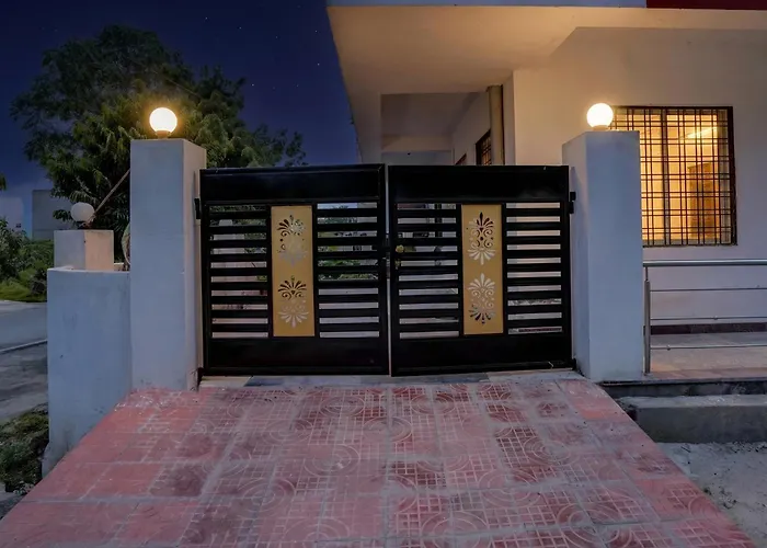 Super Collection O Sector 14 Udaipur Formerly Hotel Jk Inn