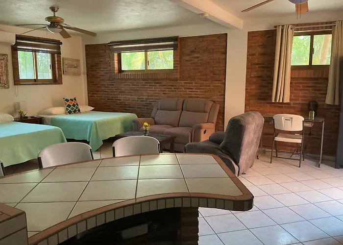 Brisa Suave Studio Suite