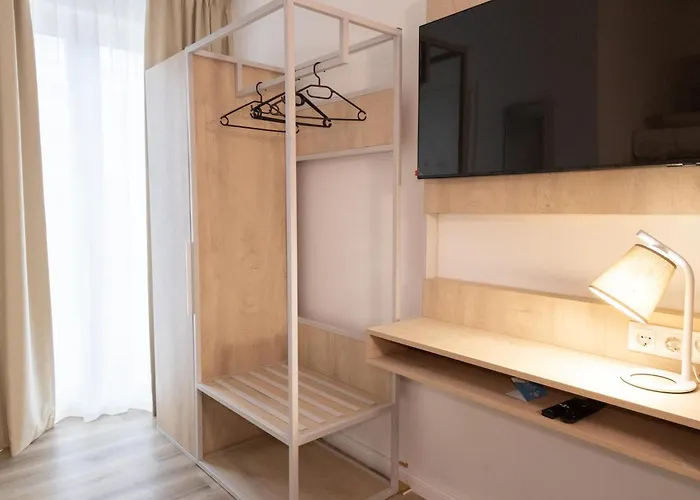 Fairschlafen Boutique Hostel Mit Hotelkomfort - Kombuese 0-11 Mit Privater Terrasse