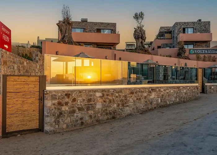 Volta Seaside Boutique Hotel