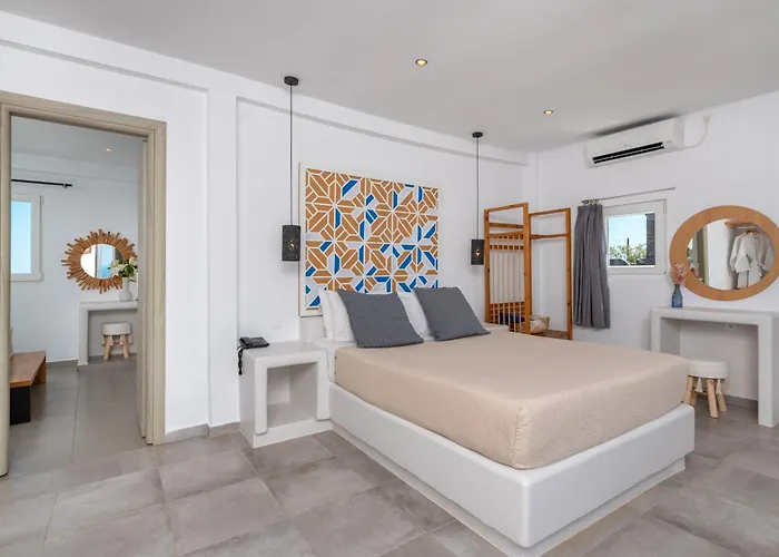 Gizis Cliffside Suites