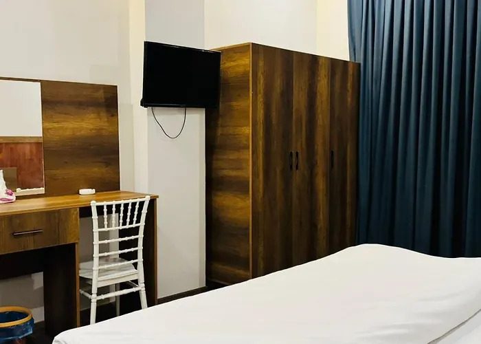 Koll Hotel