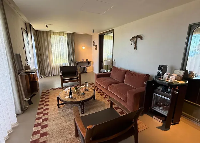 Rosemary Hotel