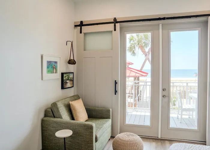 Driftwood Inn
