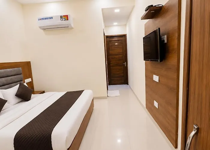 Hotel Woodlark Square Zirakpur Chandigarh # Family Hotel # Property Of The Year