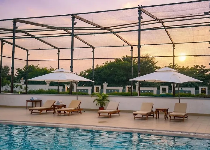 Kmr Hotels & Resorts