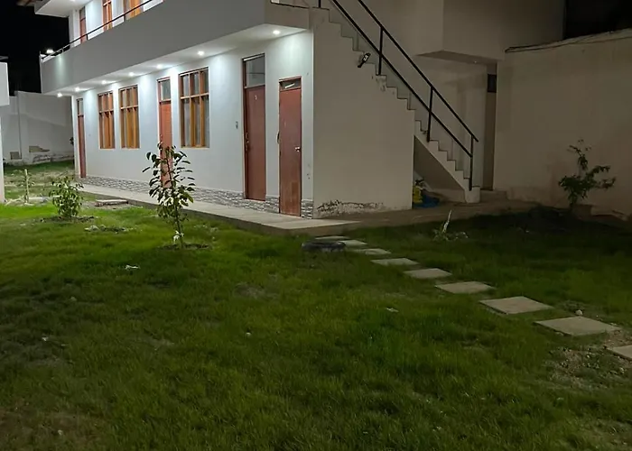 Las Lomas Hotel
