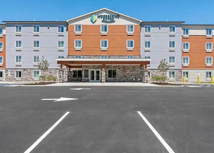 Woodspring Suites Lancaster North