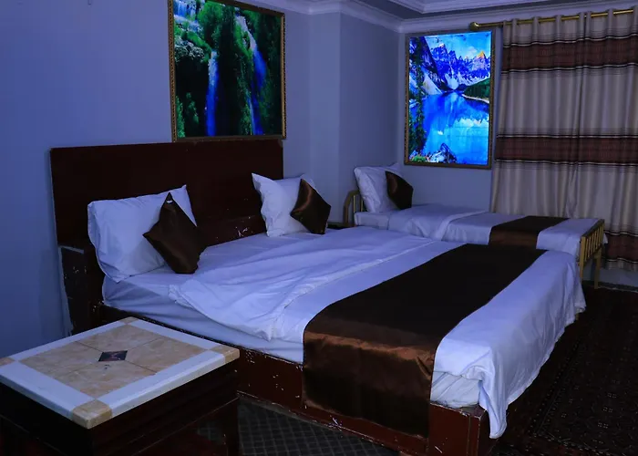 Roshan Plaza Hotel