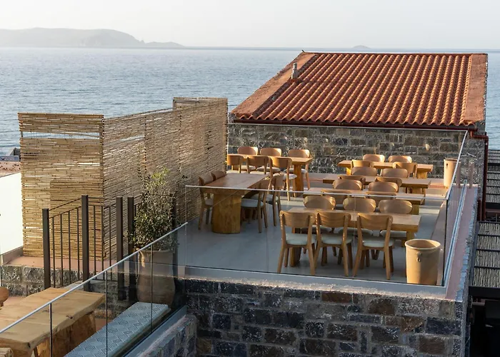 Volta Seaside Boutique Hotel