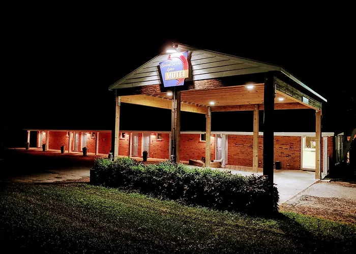 Boiling Spring Lakes Motel
