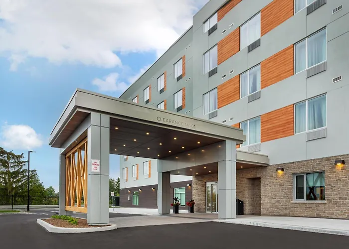 Best Western Plus Kawartha Lakes Hotel & Suites