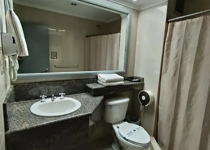 Hotel Bermudez