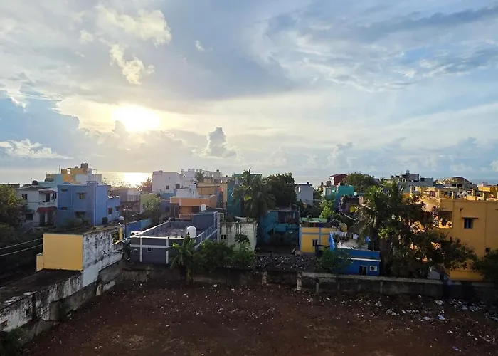 Roja Palace-Near Mahabalipuram Beach