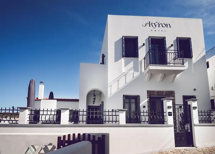 Skyron Hotel