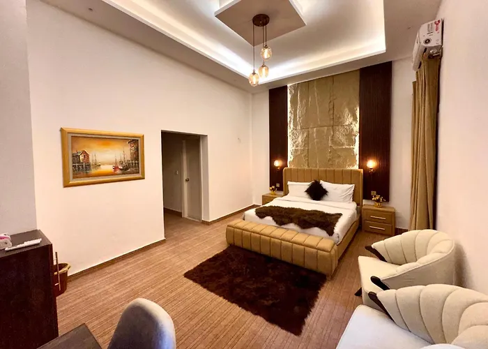 Grand Berkshire Hotel Peshawar