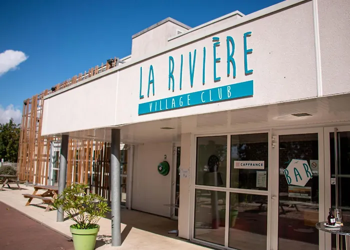 Village Club La Rivière CapFrance