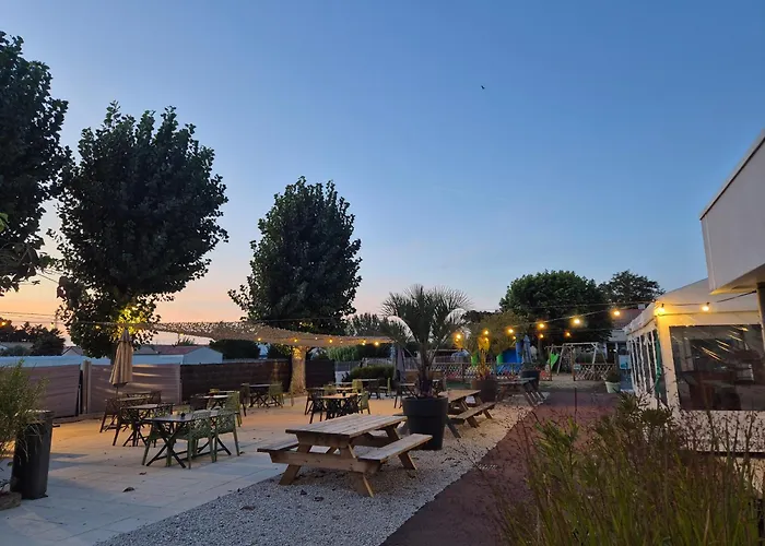 Village Club La Rivière CapFrance