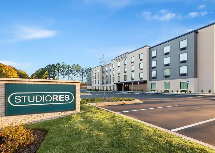 Studiores By Marriott Leland