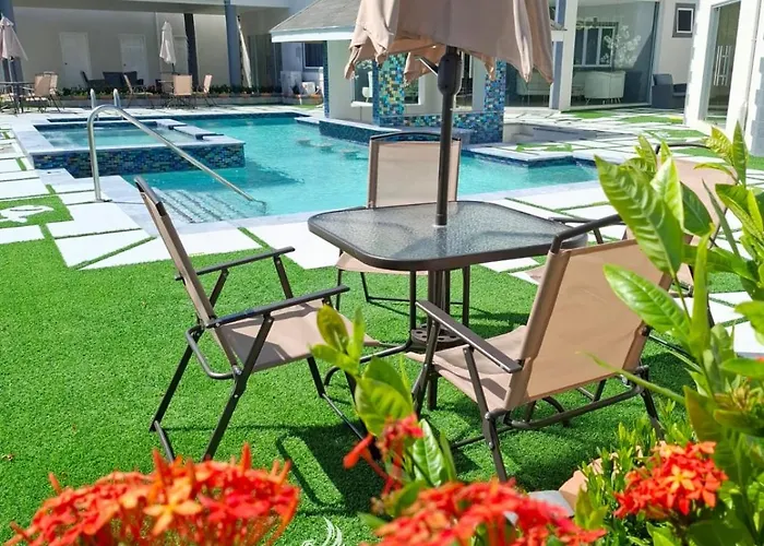 Escarlet Hotel