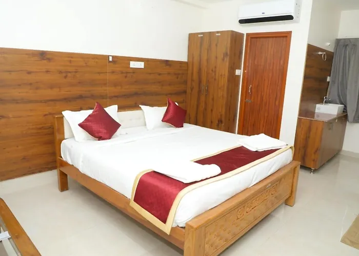 Hotel Lakshmi Balaji Residency Inn