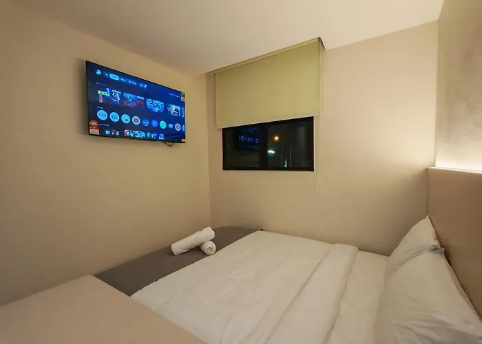 The Loft Hotel 68