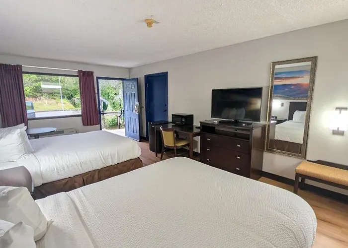 Garden Inn Adairsville