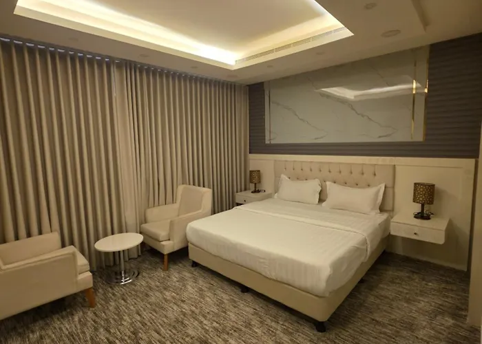 Palette Luxury Ninety Hotel