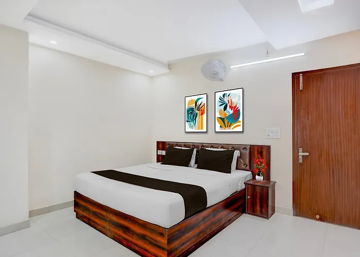 Super Townhouse Oak Isbt Bus Terminal Dehradun Formerly Hotel Himalayan
