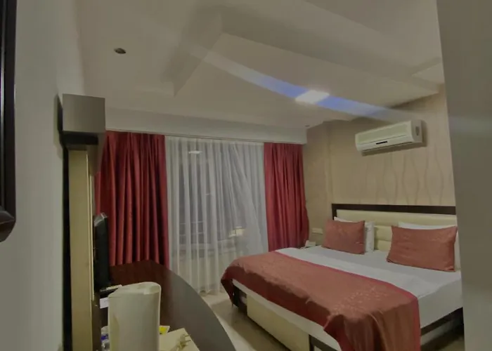 Cagan Palace Otel