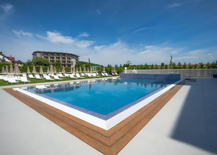 Glory Resort