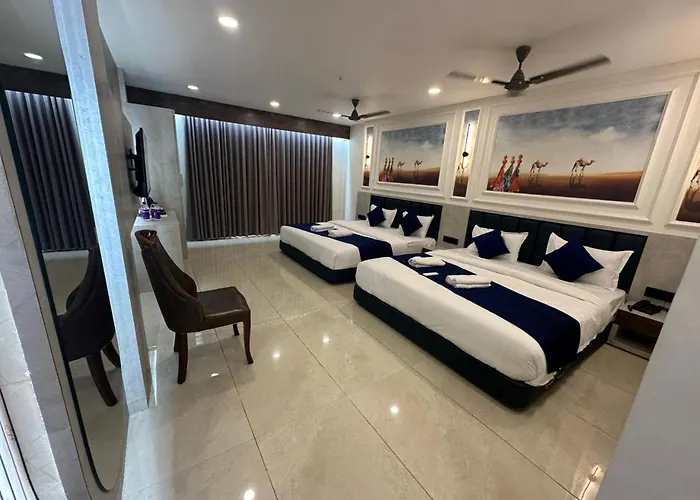 Hotel Crown