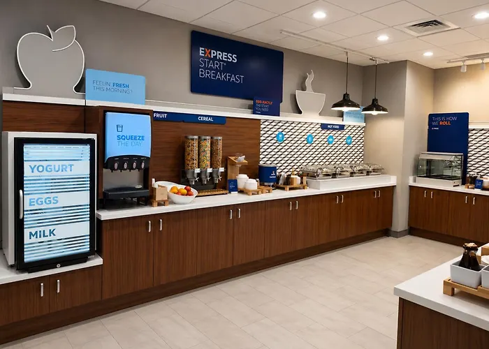 Holiday Inn Express & Suites Lexington South By Ihg