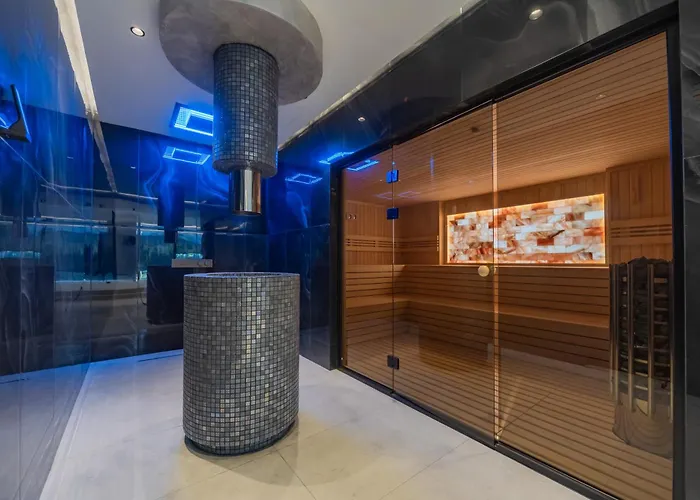Hotel Cube