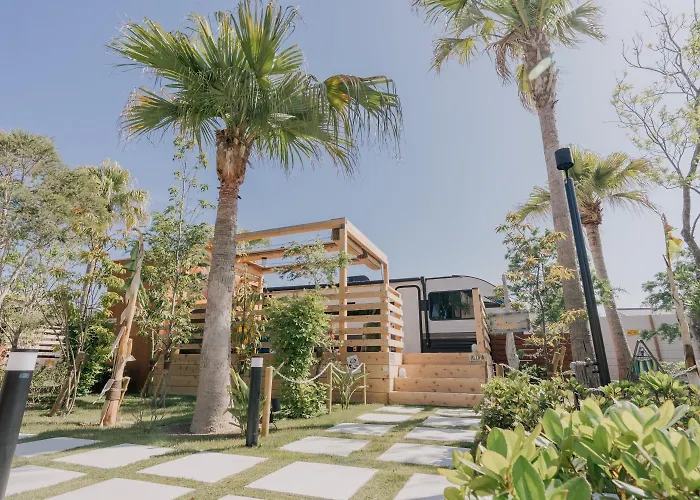 Glamping Trailer Lanikai