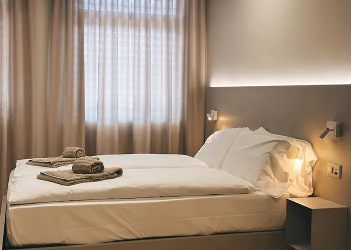 B-ROOMS Bleisure Hotel - Lugano district