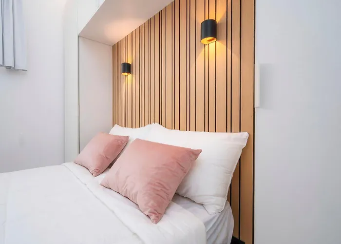 Marina Legacy I Boutique Residence
