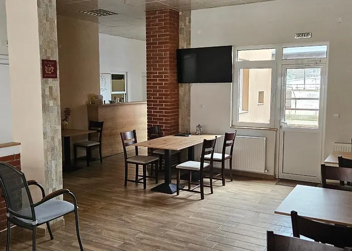 Hotel Poli