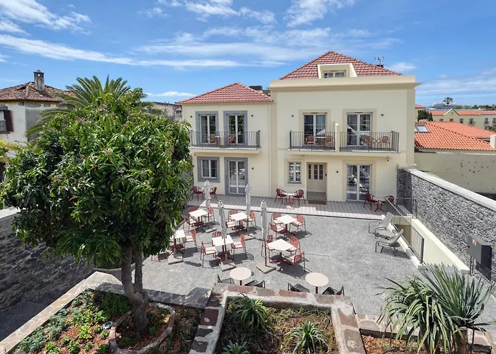 Chapelaria Boutique Hotel