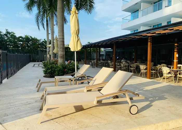 Suite De Lujo Con Vista En Hotel, Salida A Playa Y Amenities Premium