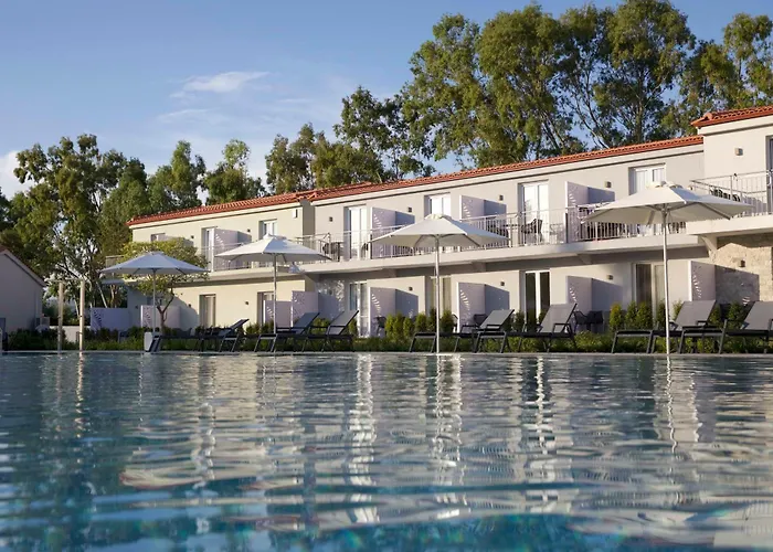 Paleros Beach Resort